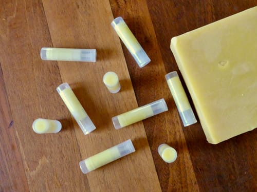 files/beeswax-lip-balm.jpg